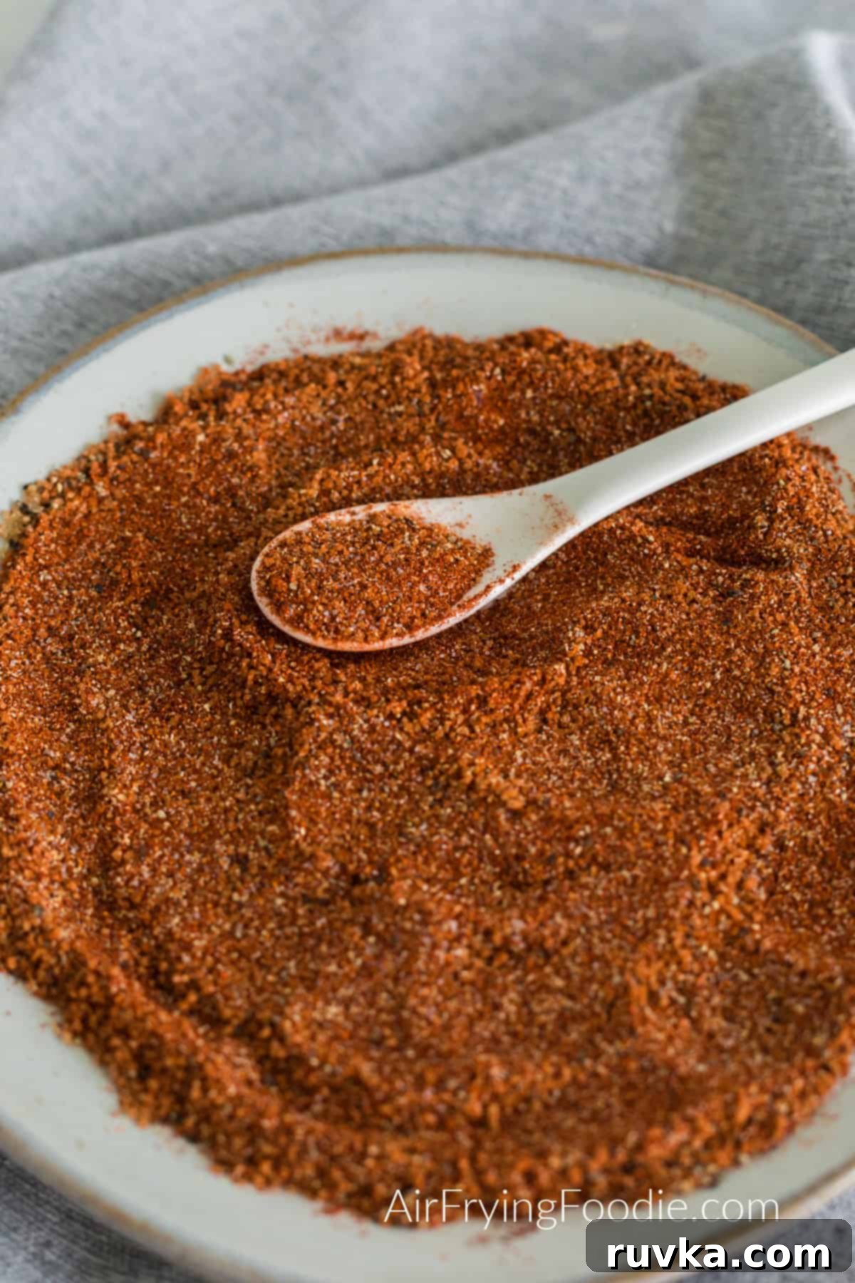 Master Your Own BBQ Rub 7 Close up of the blended homemade bbq rub.