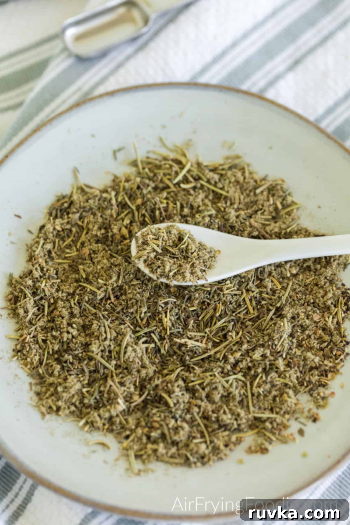 Flavorful Homemade Poultry Seasoning 4 Seasonings blended together to make poultry seasoning.