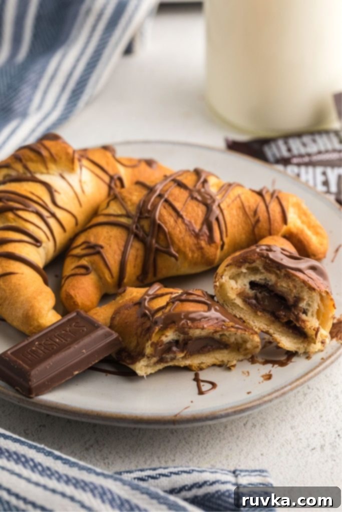 Crispy Air Fryer Chocolate Croissants 7 img 8586 6